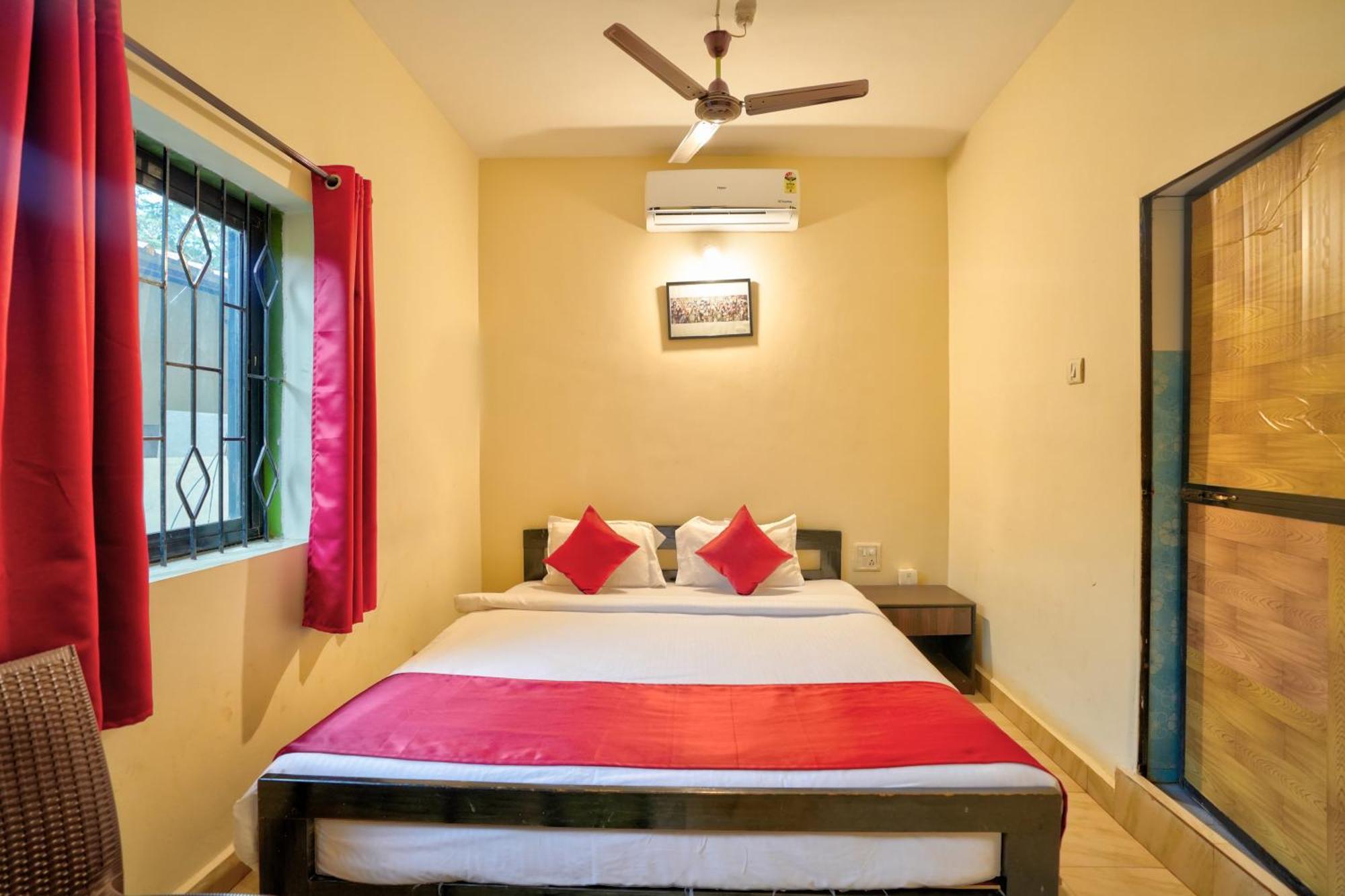 Hotel Salty Waves Baga Buitenkant foto