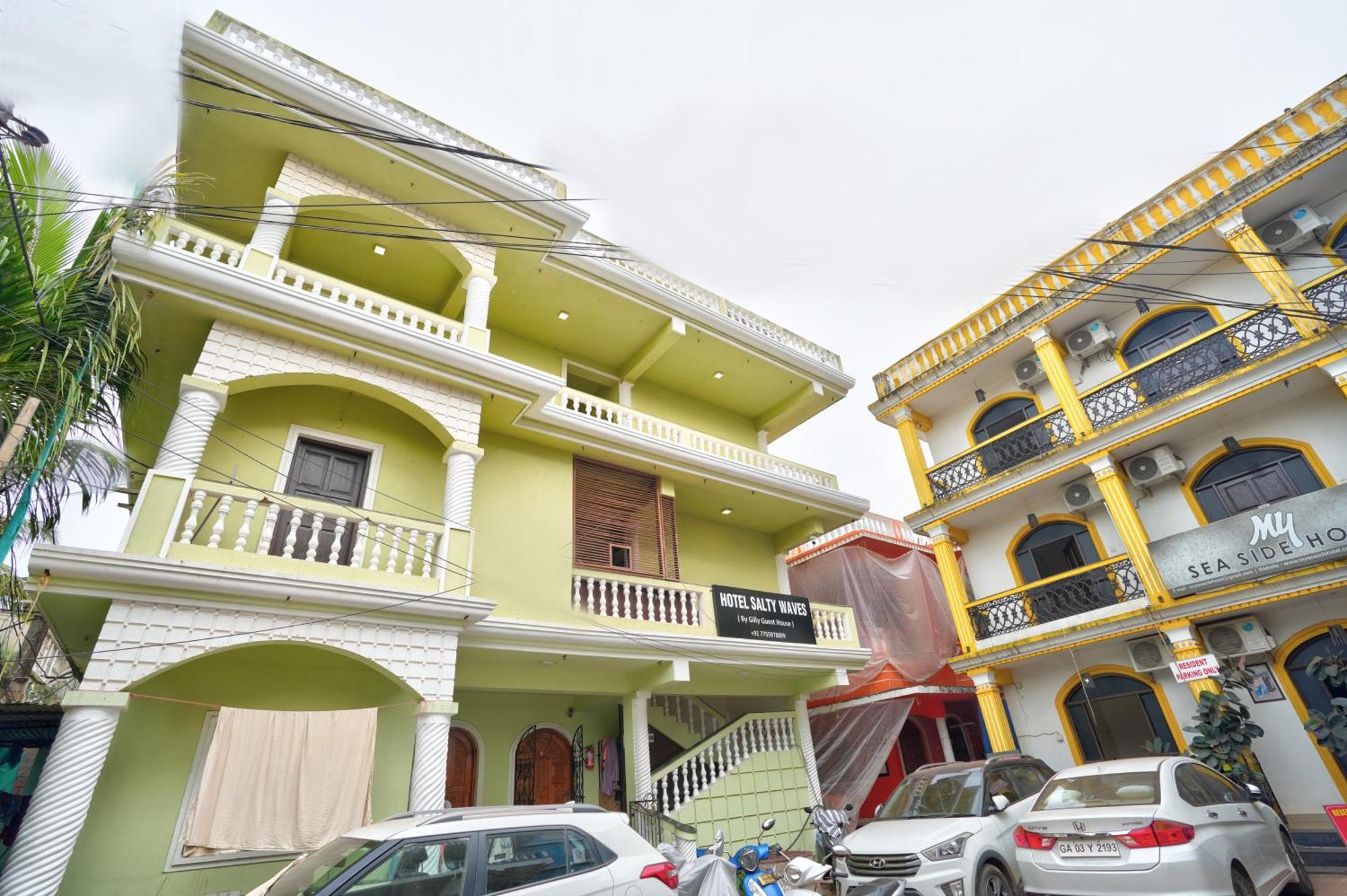 Hotel Salty Waves Baga Buitenkant foto