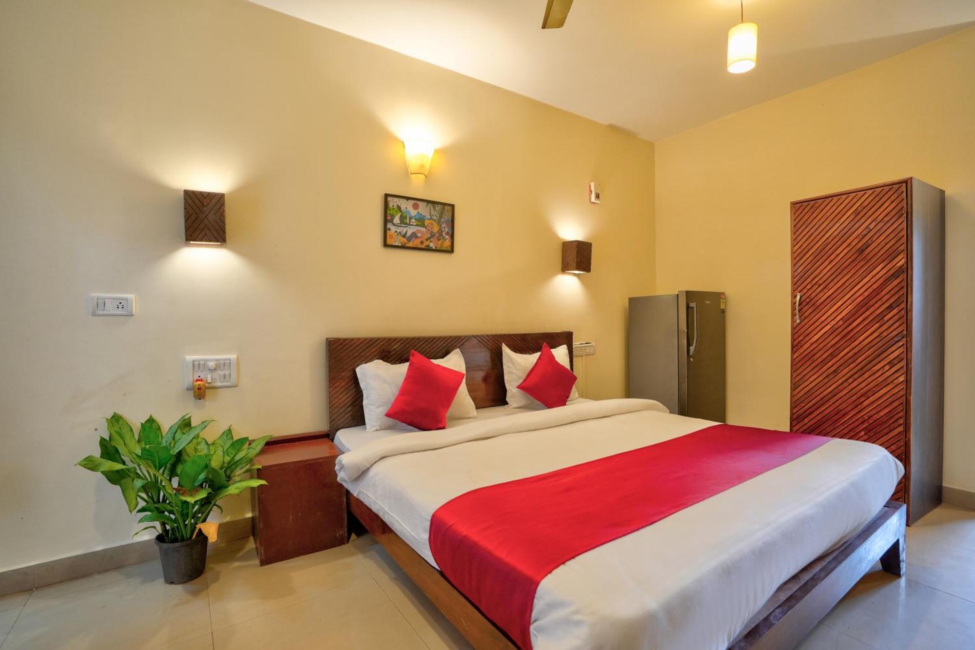Hotel Salty Waves Baga Buitenkant foto